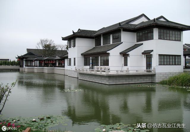 古瓦新制，樹脂仿古瓦為現(xiàn)代仿古建筑添磚加瓦