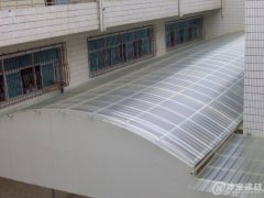 采光瓦價(jià)格多少？采光瓦哪家品牌質(zhì)量要好些